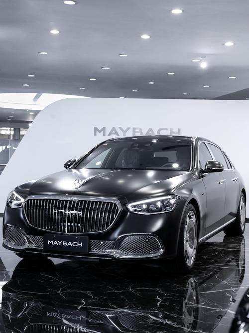 东莞212岚图汽车的售后服务让用户无忧出行，迈巴赫未来的豪华车趋势