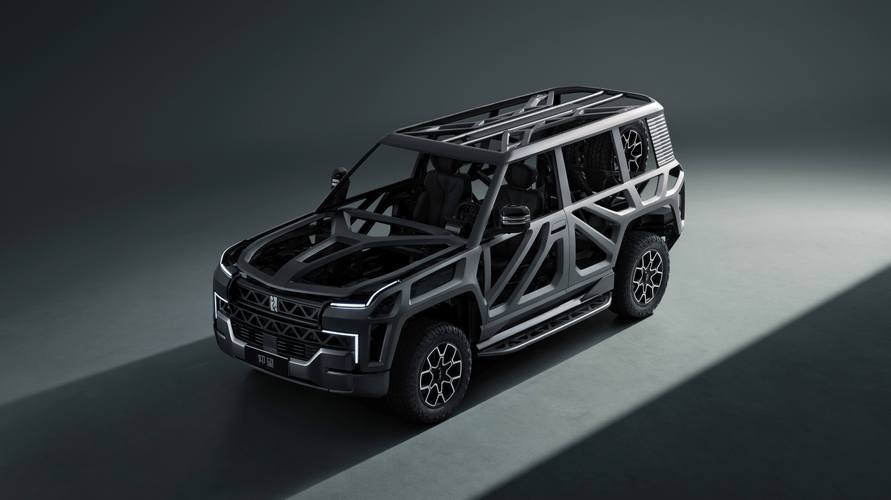 东莞212仰望U8硬派越野的科技魅力，国能汽车对传统燃油车市场的冲击